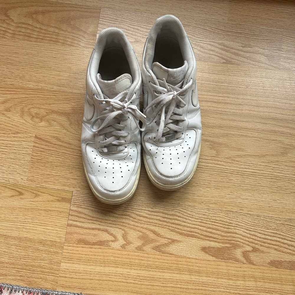 Men's Nike Air Force 1 White Athletic Shoes